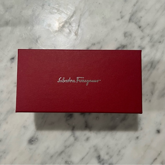 Salvatore Ferragamo Sunglasses - Picture 4 of 5